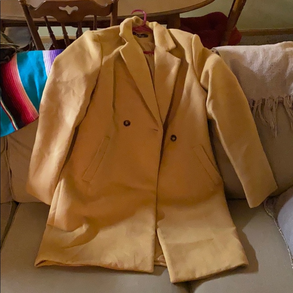 LuLus coat